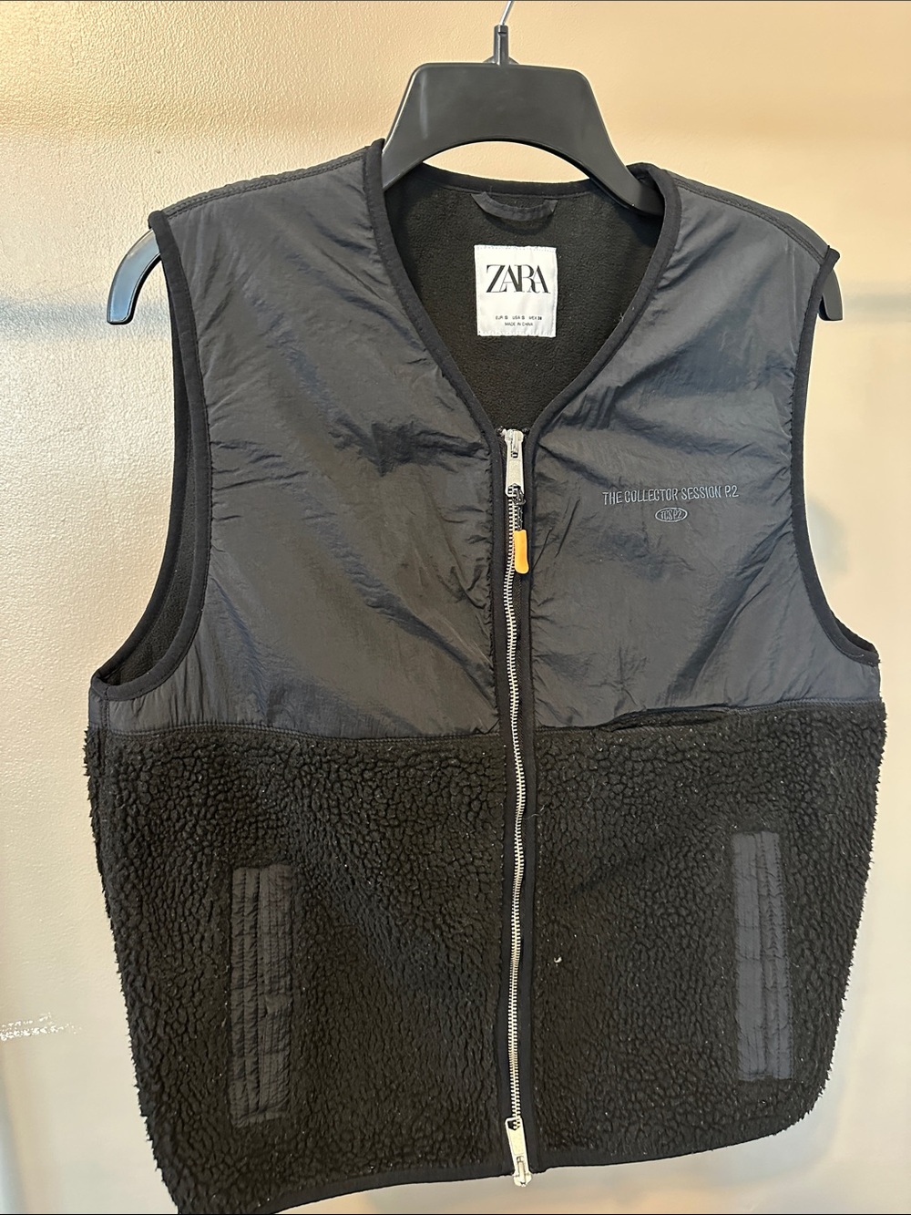 ZARA Black Nylon & Sherpa Zip Vest